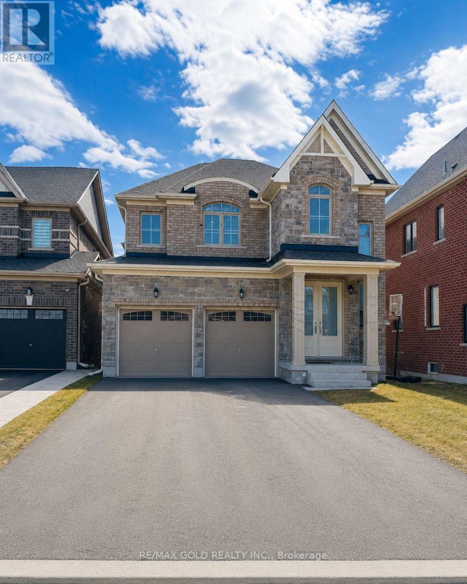 5 WILLIAM KANE COURT, East Gwillimbury, Ontario