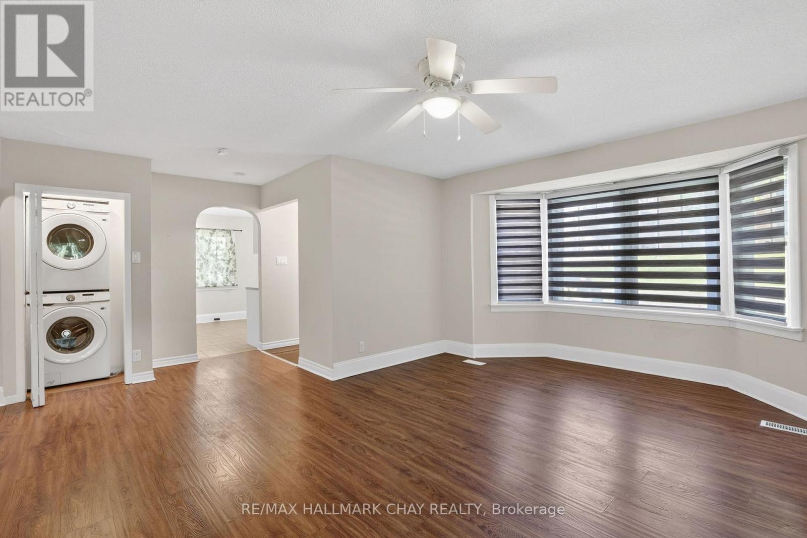 30 Penetang Street, Barrie (Codrington), Ontario  L4M 1V6 - Photo 5 - S13230372