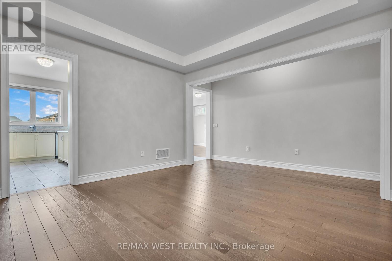 65 Port Royal Avenue, Vaughan, Ontario  L4H 4K6 - Photo 12 - N13209828