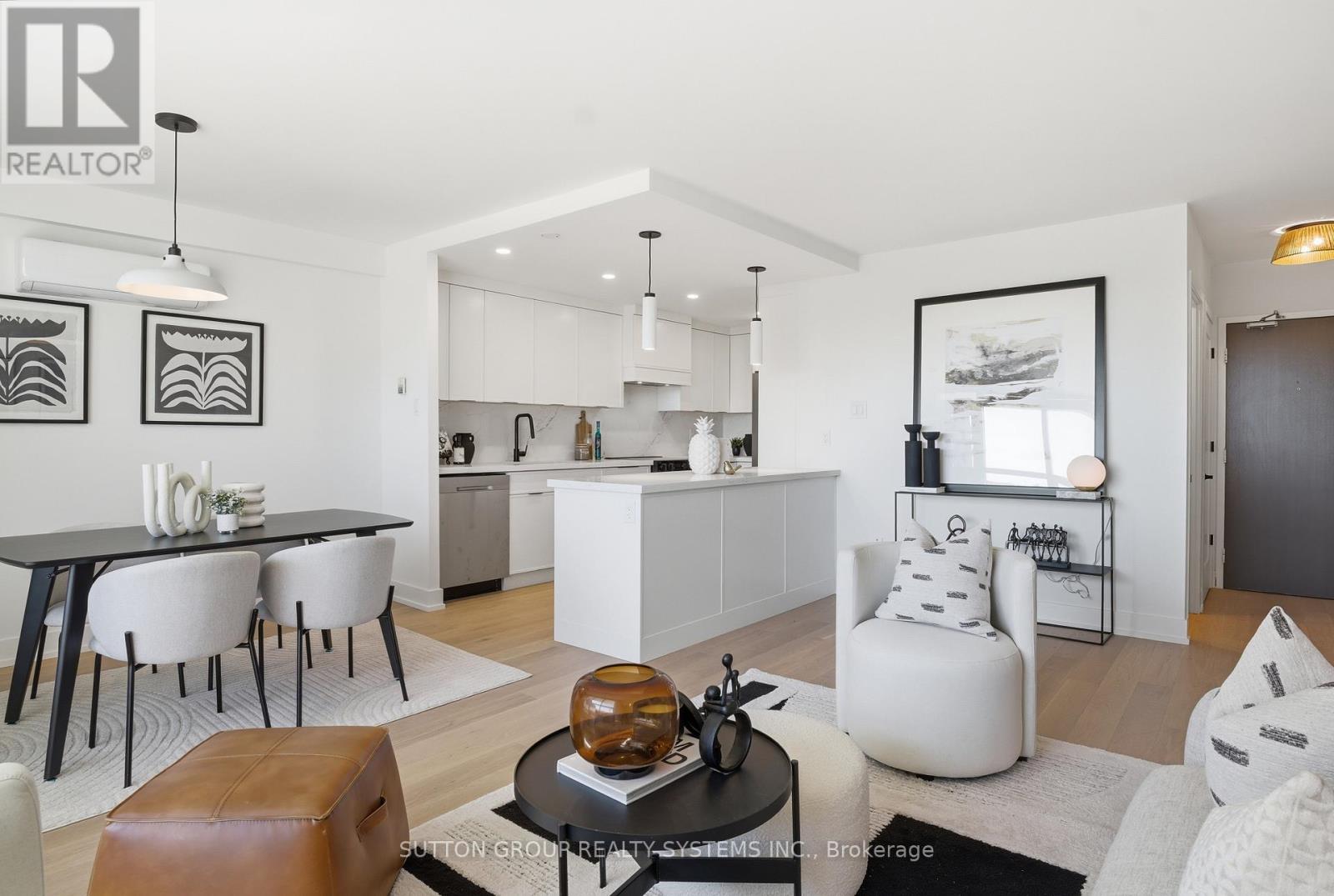 911 - 45 SOUTHPORT STREET, Toronto, Ontario