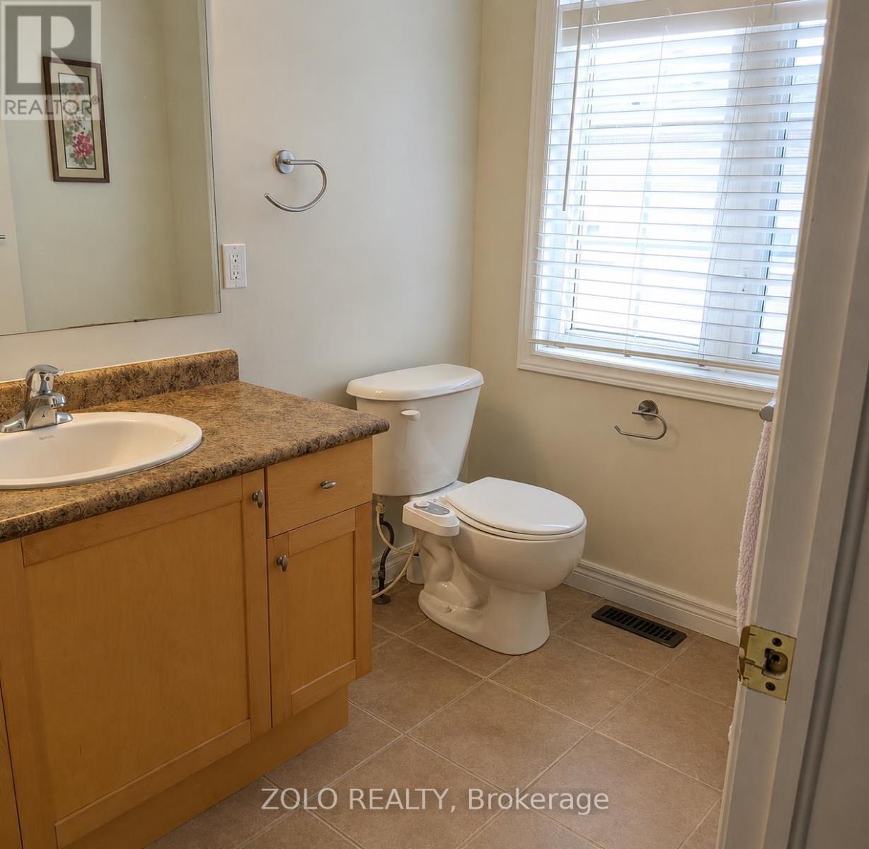 32 - 2280 Baronwood Drive, Oakville, Ontario  L6M 4Z5 - Photo 10 - W13230194