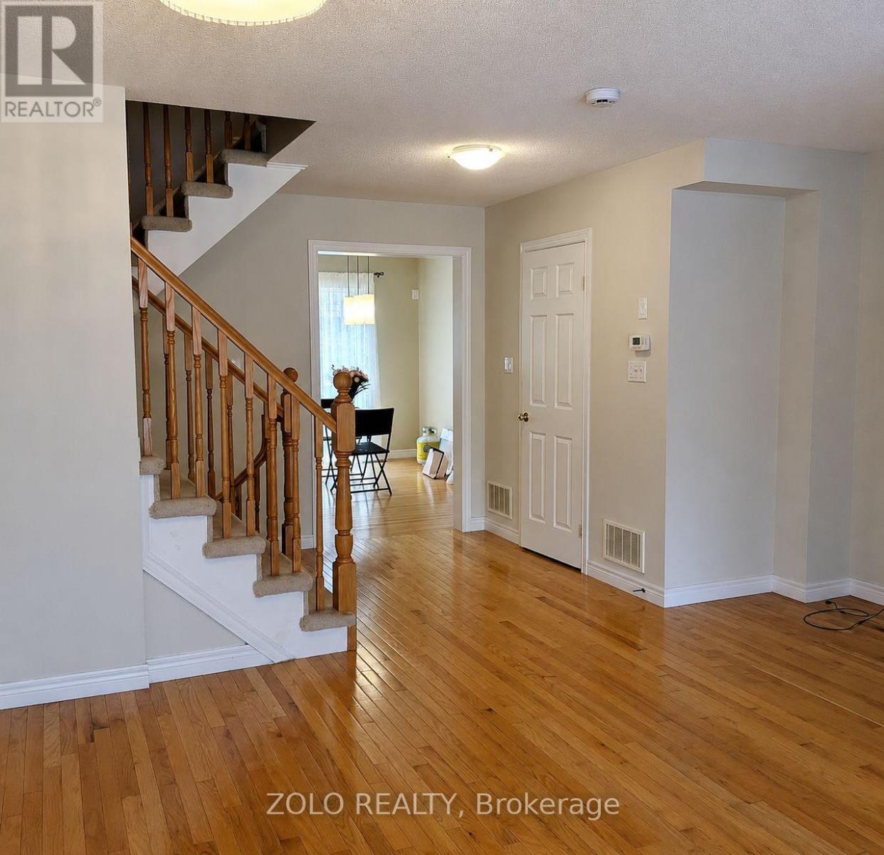 32 - 2280 Baronwood Drive, Oakville, Ontario  L6M 4Z5 - Photo 4 - W13230194