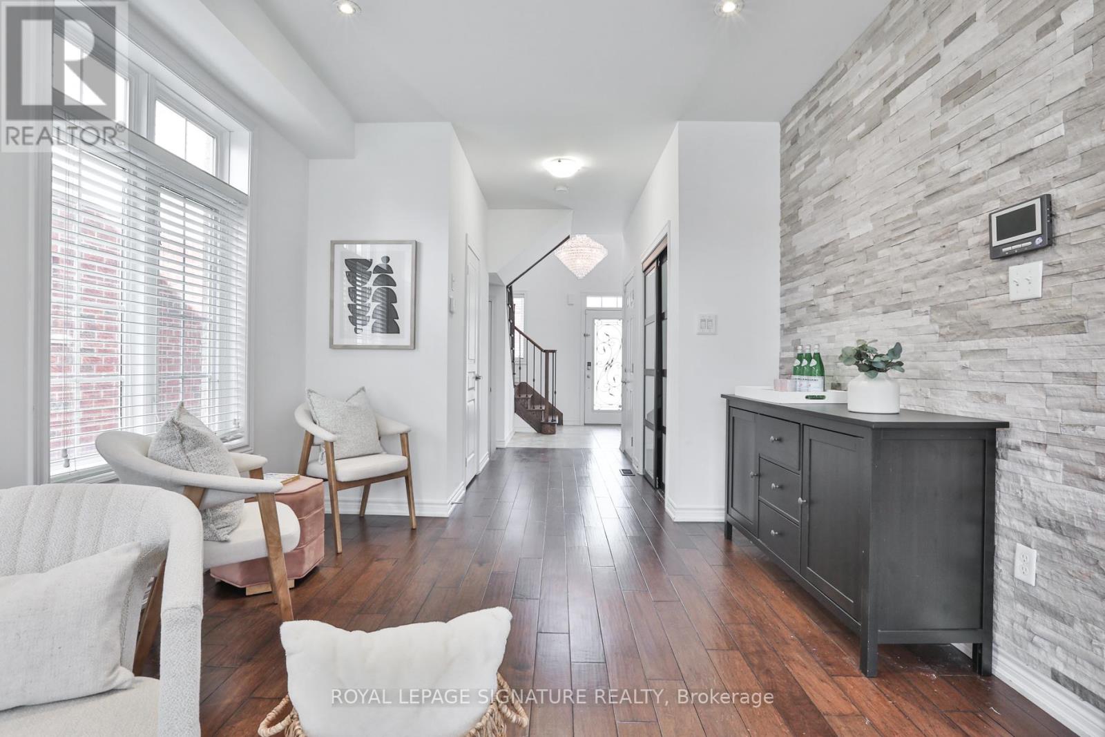 641 Murray Meadows Place, Milton, Ontario  L9T 8L7 - Photo 12 - W13230232