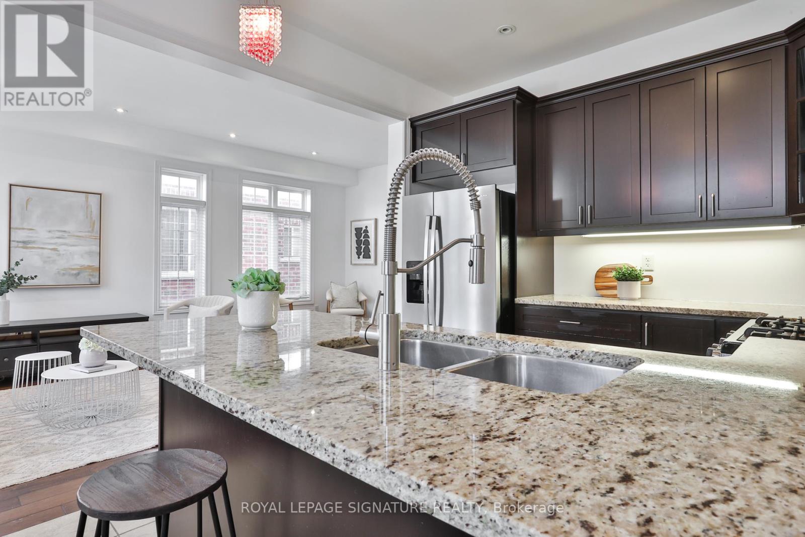 641 Murray Meadows Place, Milton, Ontario  L9T 8L7 - Photo 19 - W13230232
