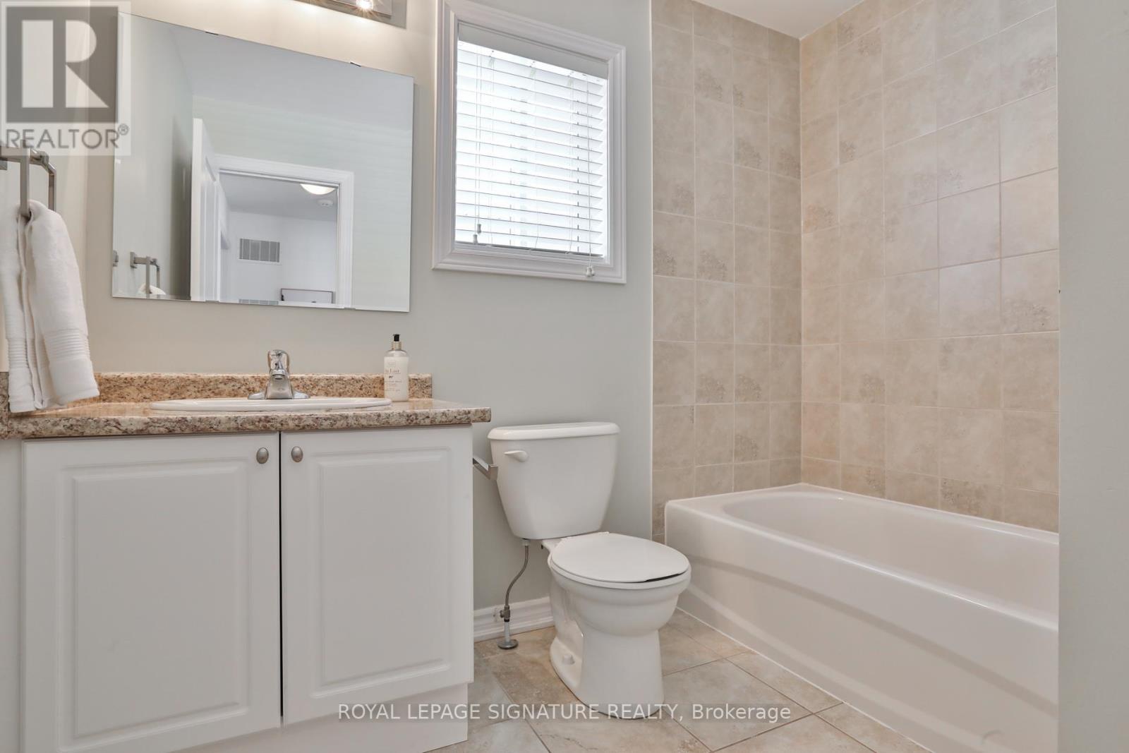 641 Murray Meadows Place, Milton, Ontario  L9T 8L7 - Photo 36 - W13230232