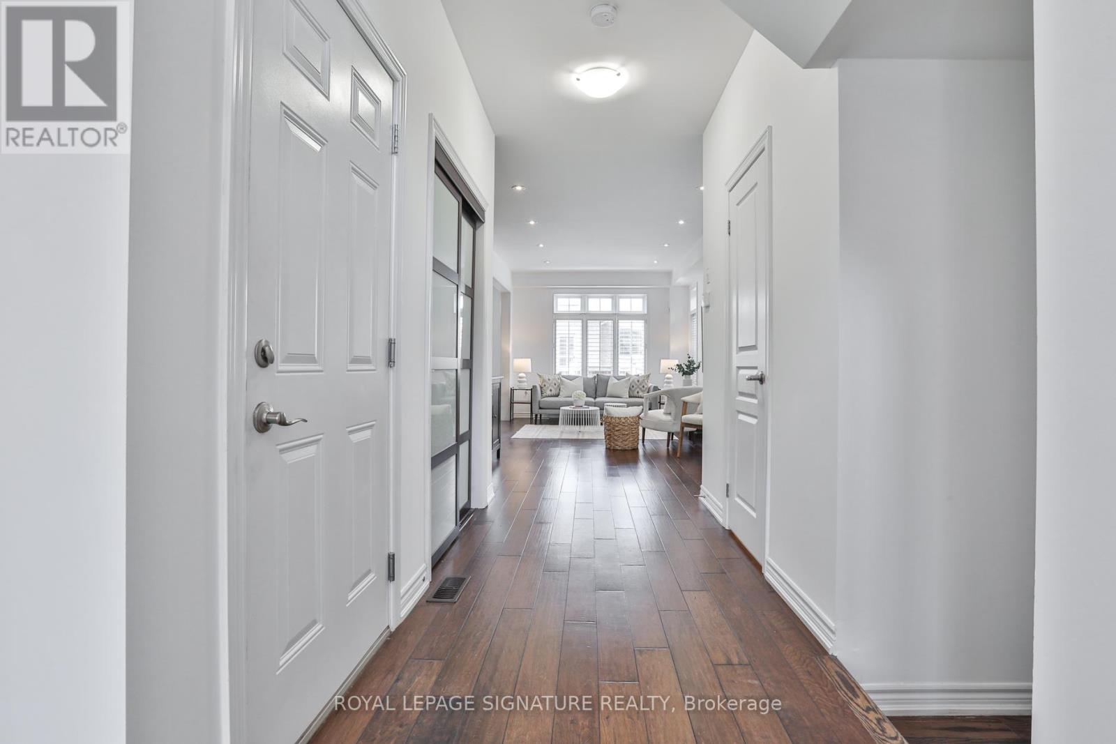 641 Murray Meadows Place, Milton, Ontario  L9T 8L7 - Photo 38 - W13230232