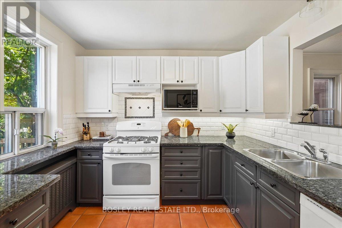 92 Seventh Street, Toronto, Ontario  M8V 3B4 - Photo 15 - W13230246