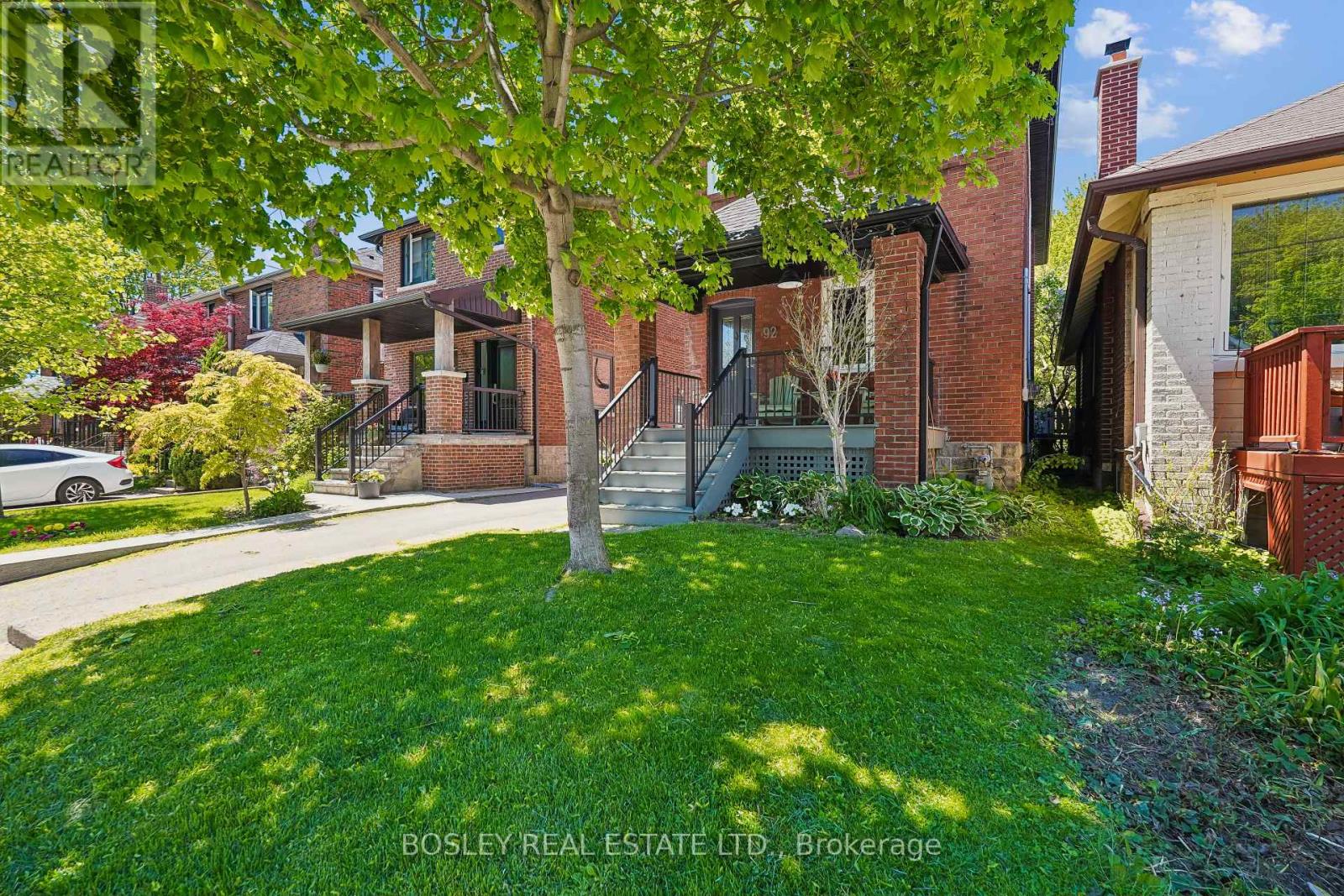 92 Seventh Street, Toronto, Ontario  M8V 3B4 - Photo 2 - W13230246
