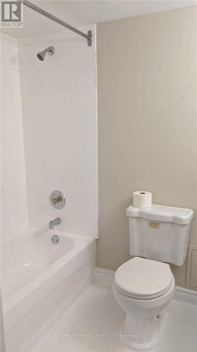 1625 Bloor Street E, Mississauga, Ontario  L4X 1S3 - Photo 16 - W13230260