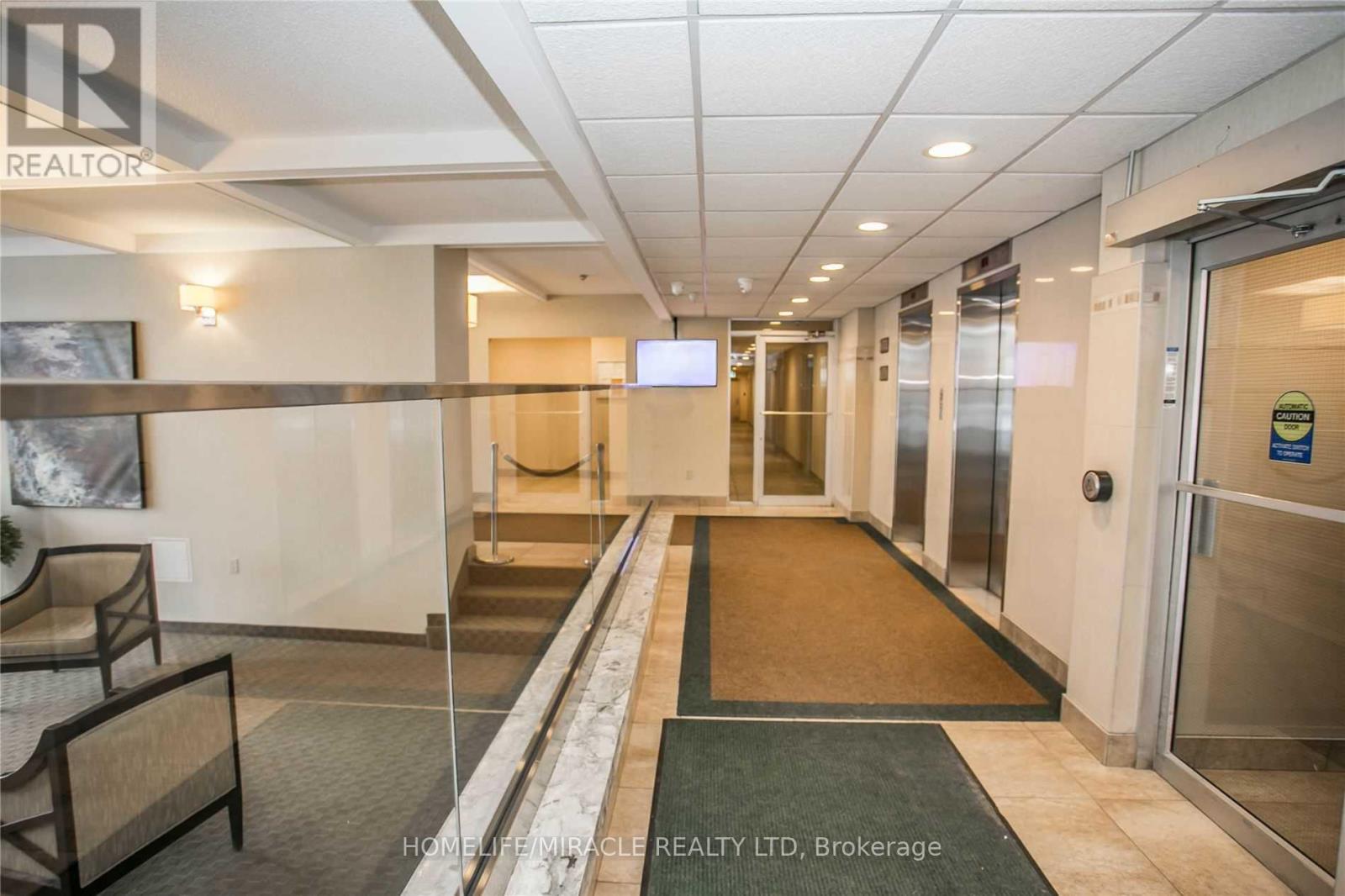 1625 Bloor Street E, Mississauga, Ontario  L4X 1S3 - Photo 21 - W13230260