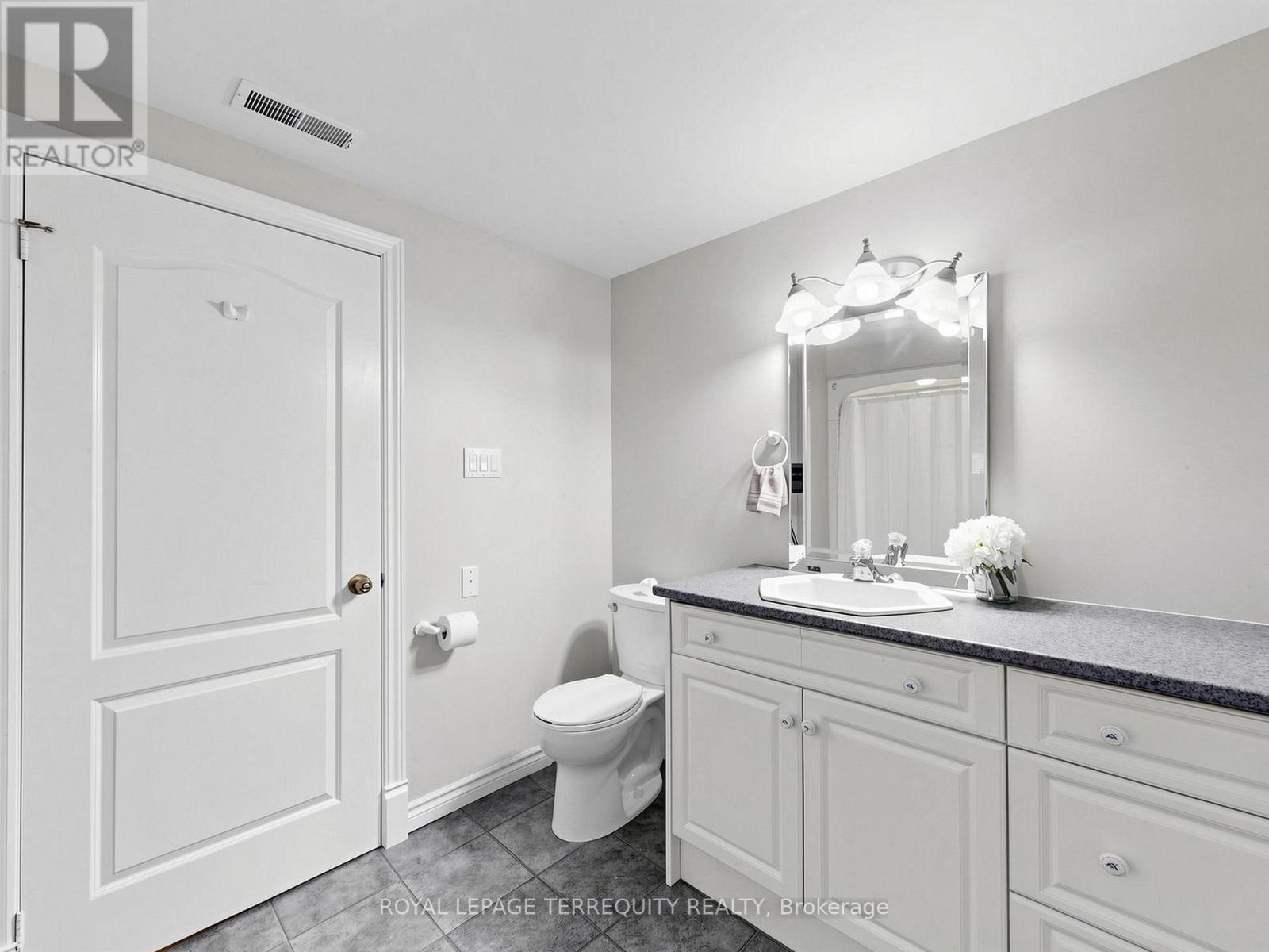 19 Johnson Crescent, Halton Hills, Ontario  L7G 6C9 - Photo 41 - W13230270