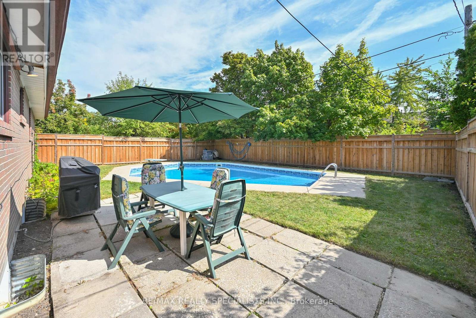 8 Beechwood Crescent, Brampton, Ontario  L6T 1Y1 - Photo 30 - W13230280