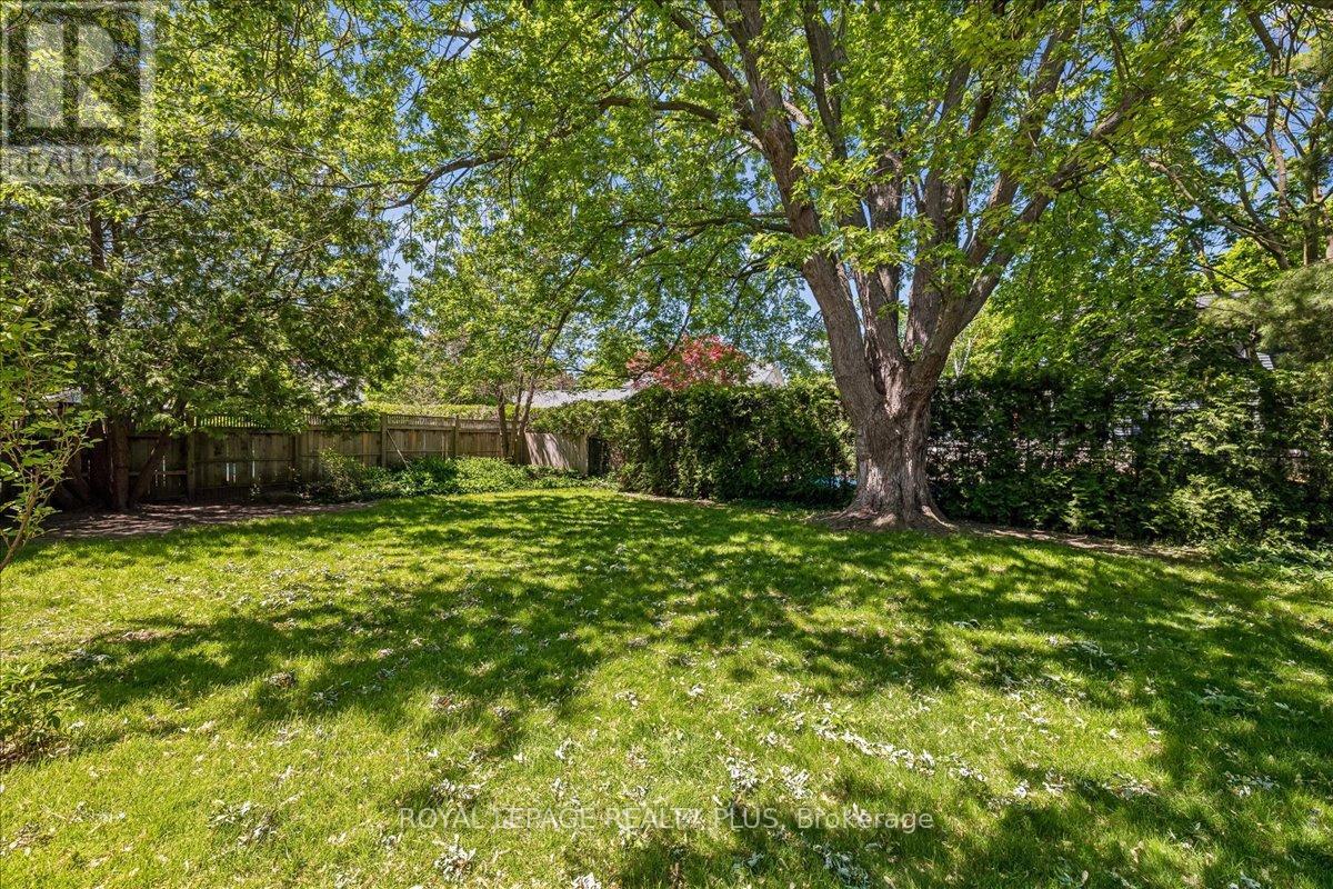921 Calder Road, Mississauga, Ontario  L5J 2M6 - Photo 31 - W13230292
