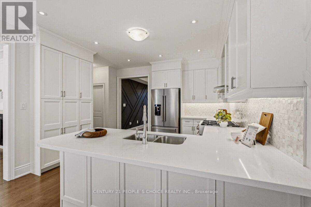 3294 Charles Fay Passage E, Oakville, Ontario  L6M 5K1 - Photo 13 - W13230326