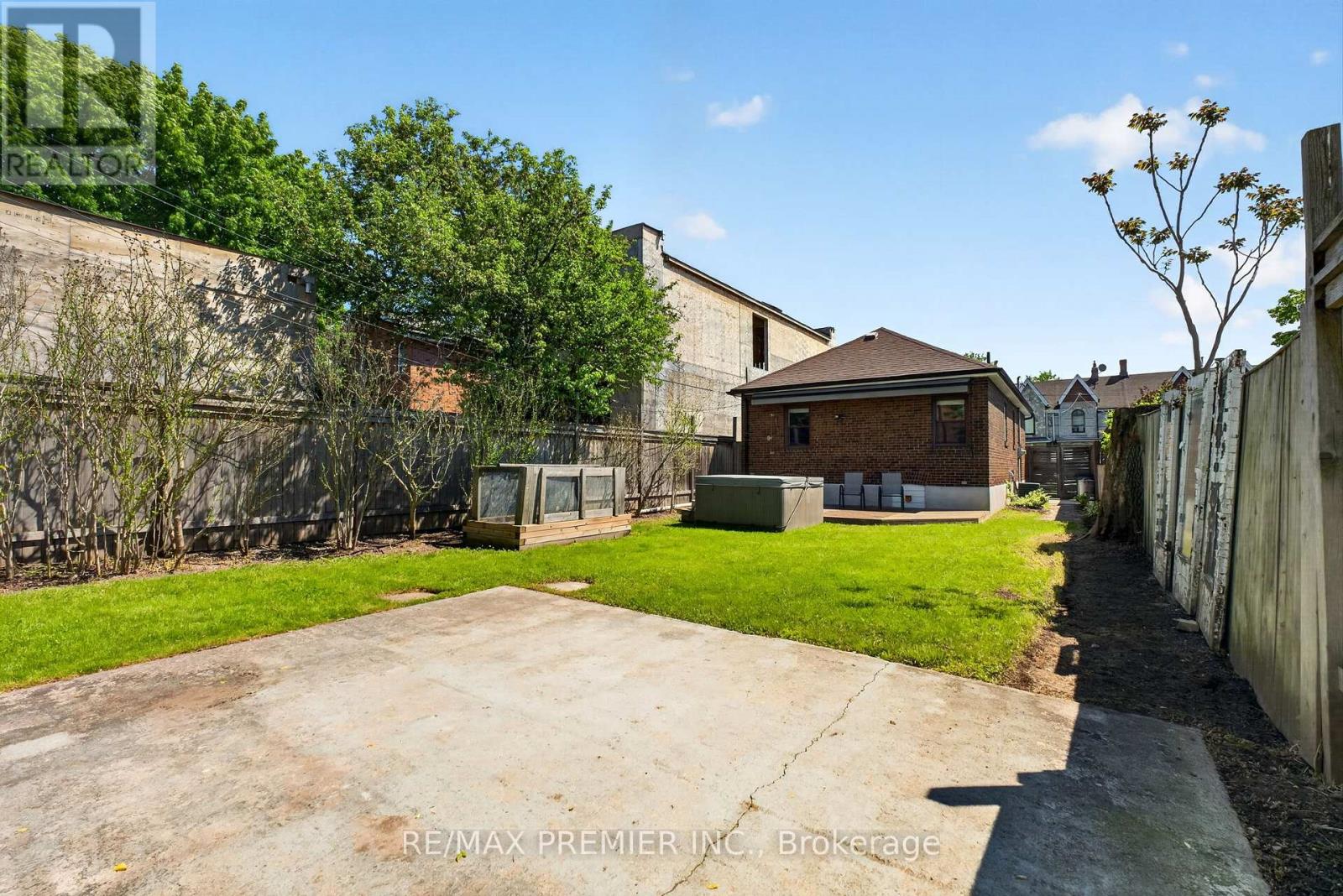 154 Fifth Street, Toronto, Ontario  M8V 2C7 - Photo 43 - W13230444