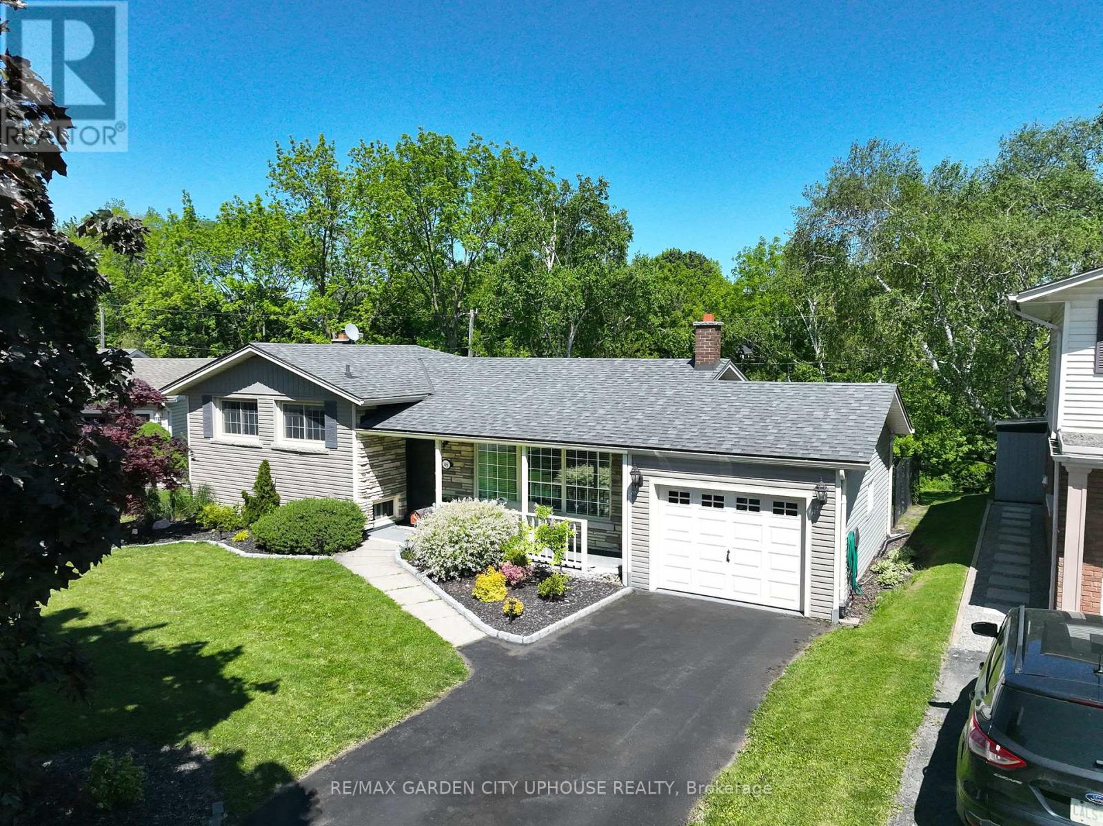 46 STRATHCONA DRIVE, St. Catharines, Ontario