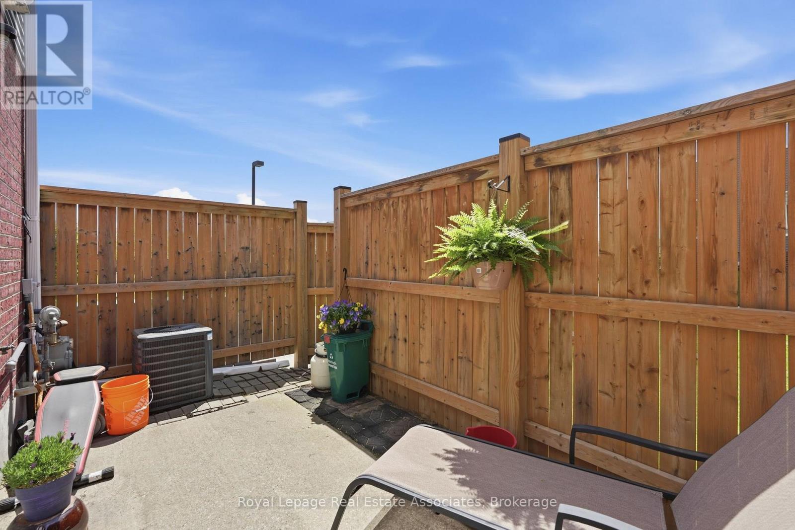 50a Harris Avenue, Brantford, Ontario  N3R 2E9 - Photo 36 - X13230234