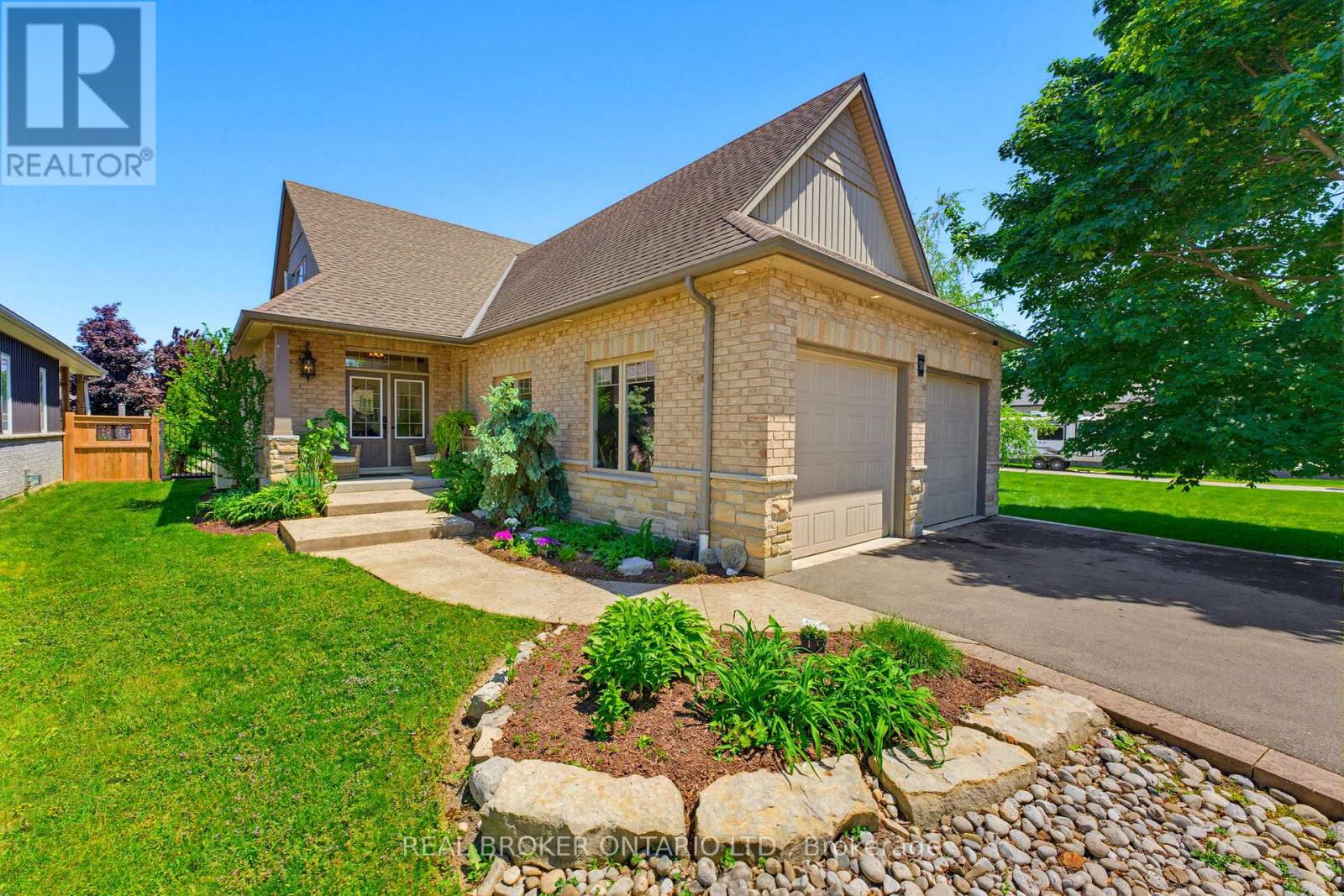 50 CEDAR STREET, Brant, Ontario