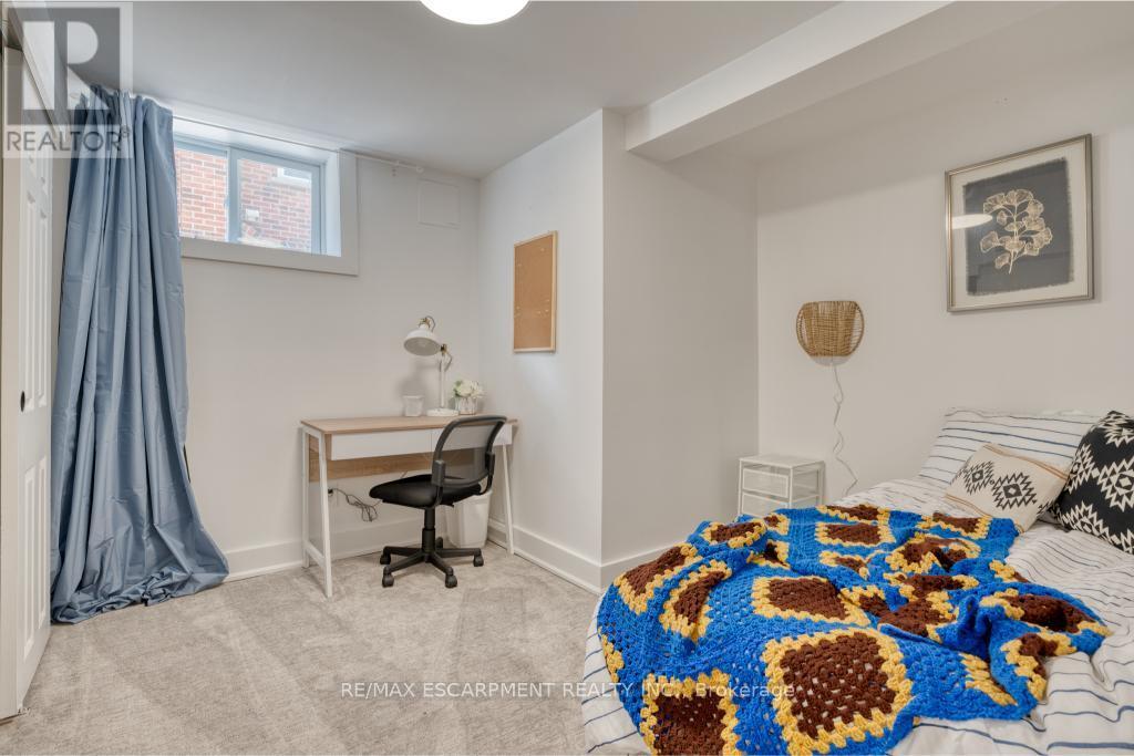 Lower - 239 Cloverdale Avenue E, Hamilton, Ontario  L8K 4M5 - Photo 19 - X13230426
