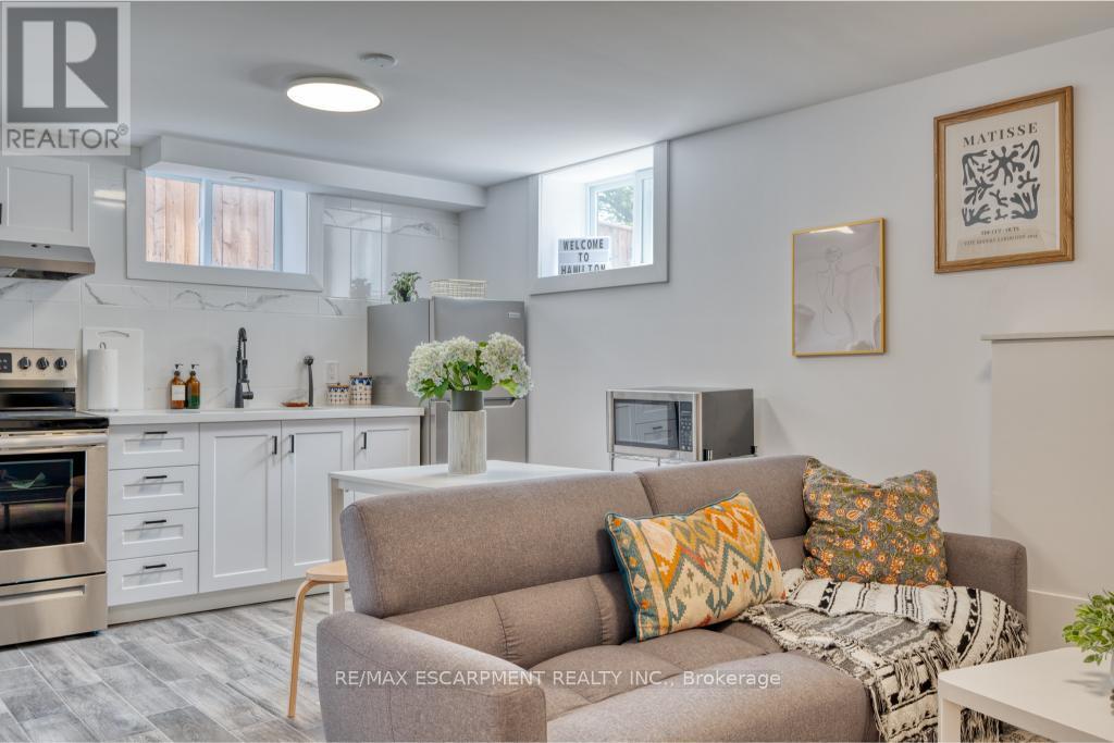 Lower - 239 Cloverdale Avenue E, Hamilton, Ontario  L8K 4M5 - Photo 7 - X13230426