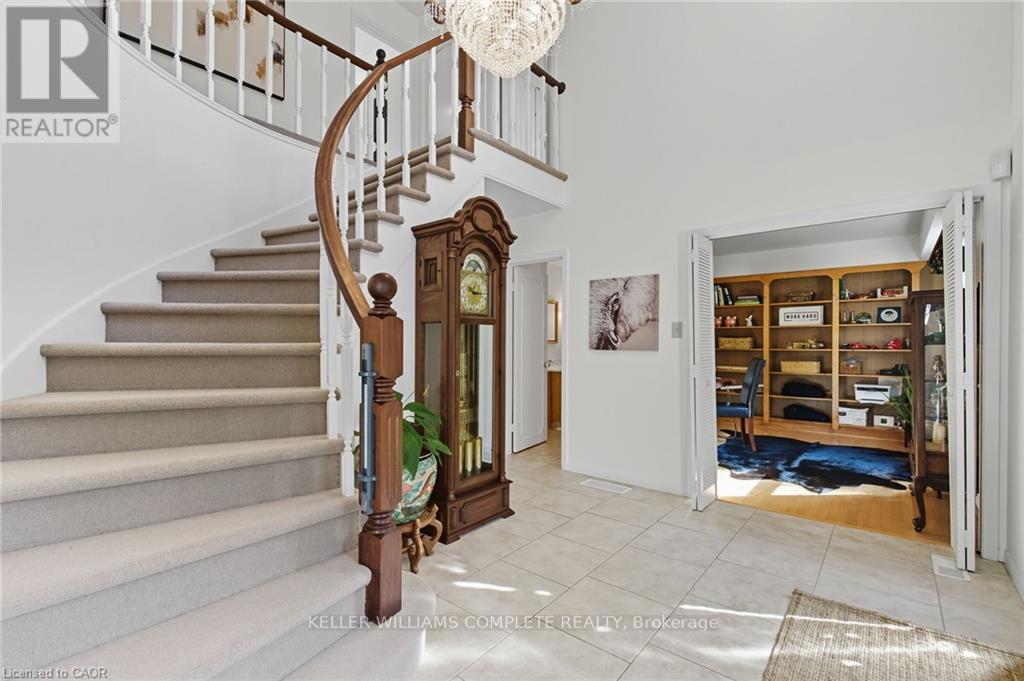 345 Jerseyville Road W, Hamilton, Ontario  L9G 5C3 - Photo 4 - X13230430