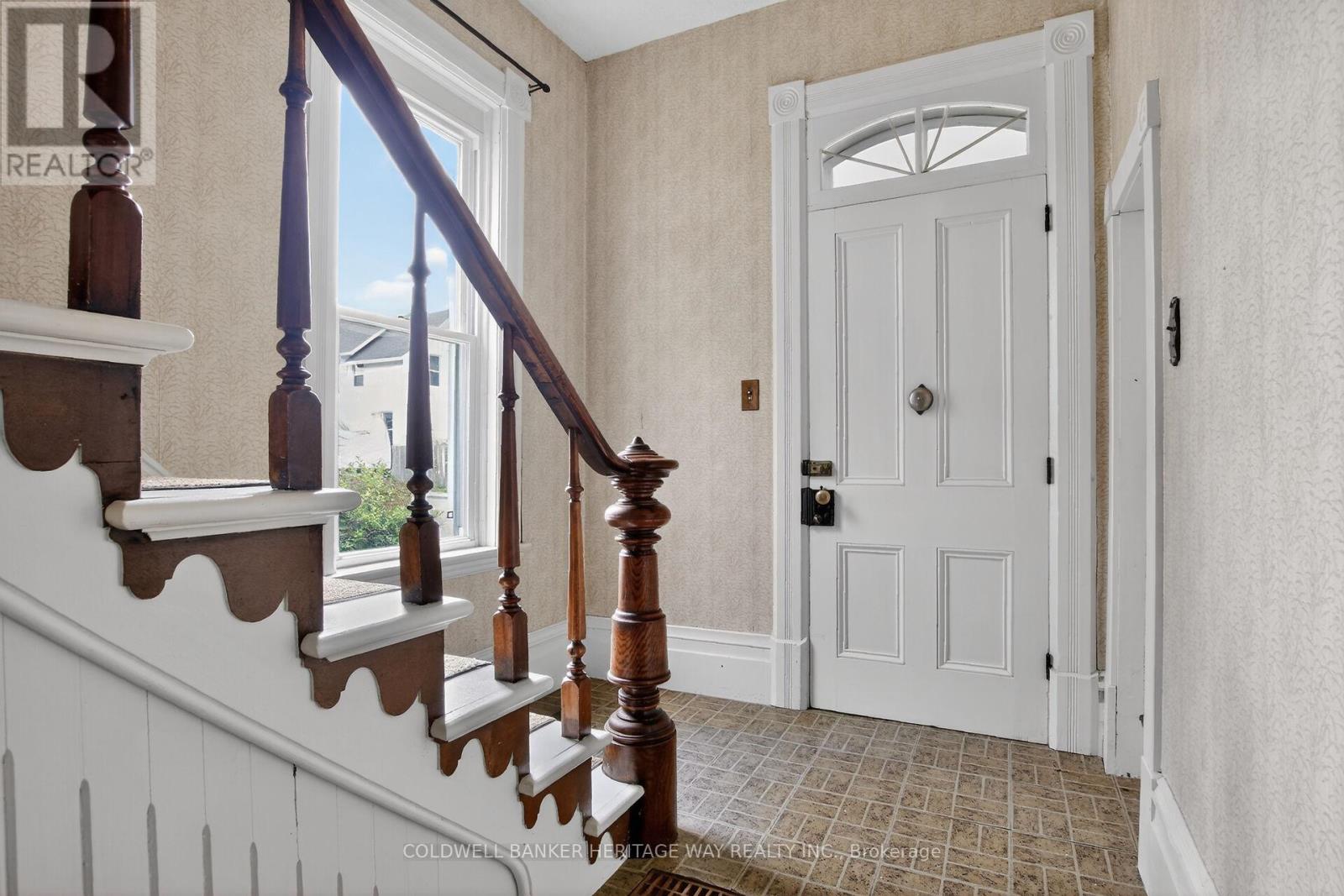 125 Charles Street, Carleton Place, Ontario K7C 2Y4 - Photo 4 - X13230530
