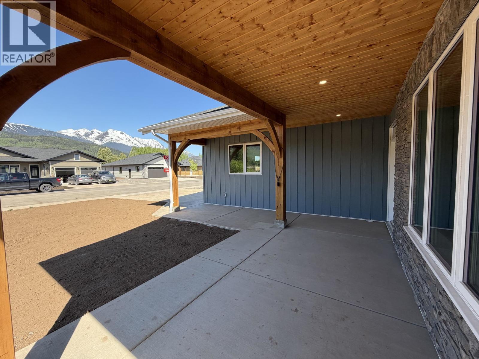 1040 Parkside Avenue, Smithers, British Columbia  V0J 2N0 - Photo 7 - R3091042