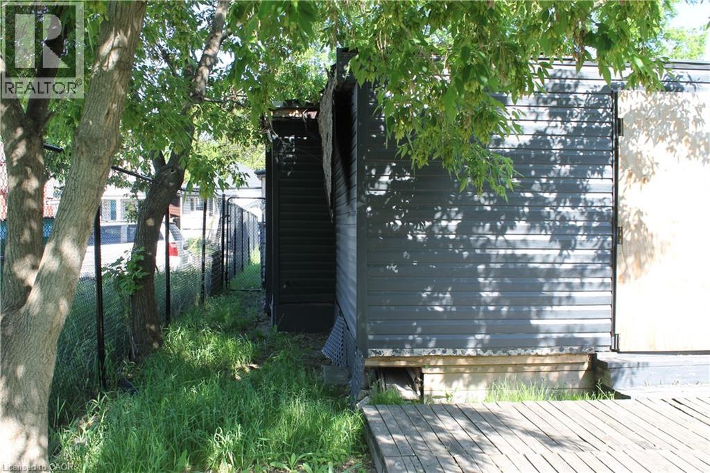 127 Robins Avenue, Hamilton, Ontario  L8H 4N5 - Photo 12 - 40835859