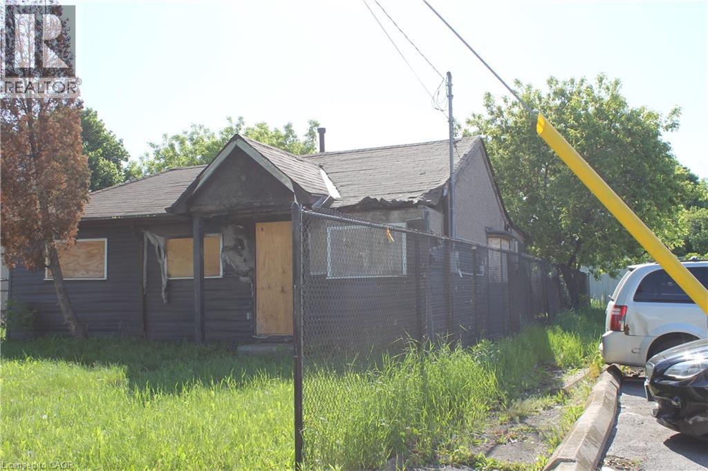 127 Robins Avenue, Hamilton, Ontario  L8H 4N5 - Photo 4 - 40835859