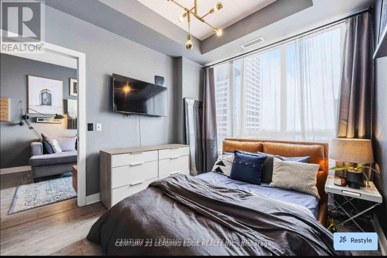 2203 - 28 Linden Street, Toronto, Ontario  M4Y 0A4 - Photo 7 - C13230550