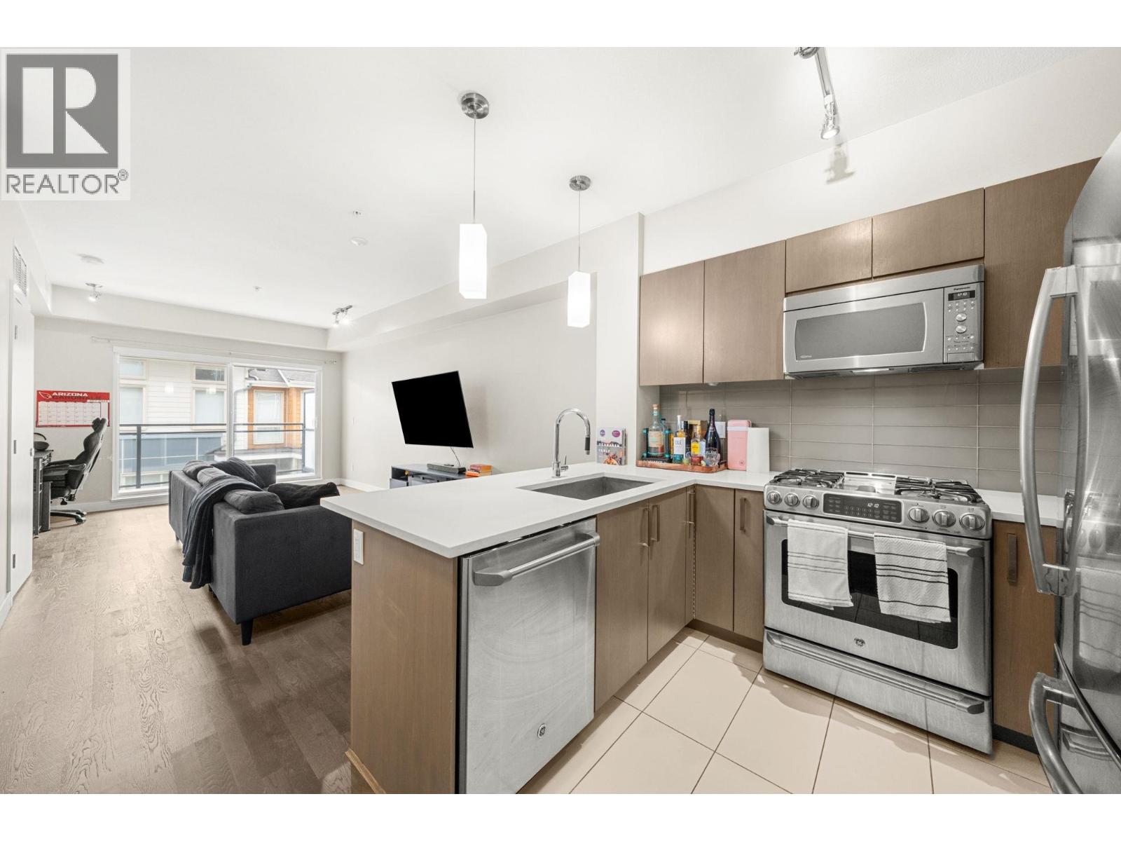 313 10155 River Drive, Richmond, British Columbia  V6X 0L3 - Photo 6 - R3131177