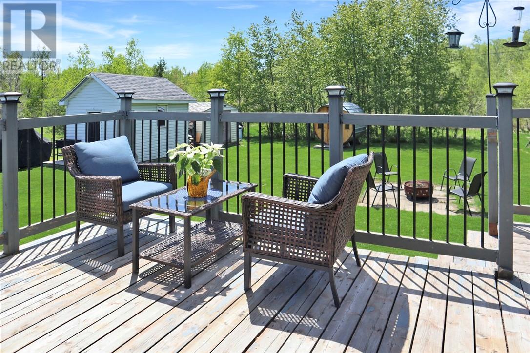 1541 Old Hwy 69 N, Val Caron, Ontario  P3N 1M7 - Photo 20 - 2128048