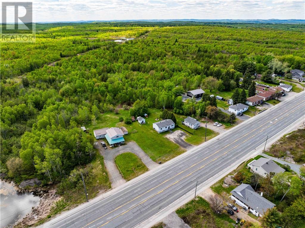 1541 Old Hwy 69 N, Val Caron, Ontario  P3N 1M7 - Photo 23 - 2128048