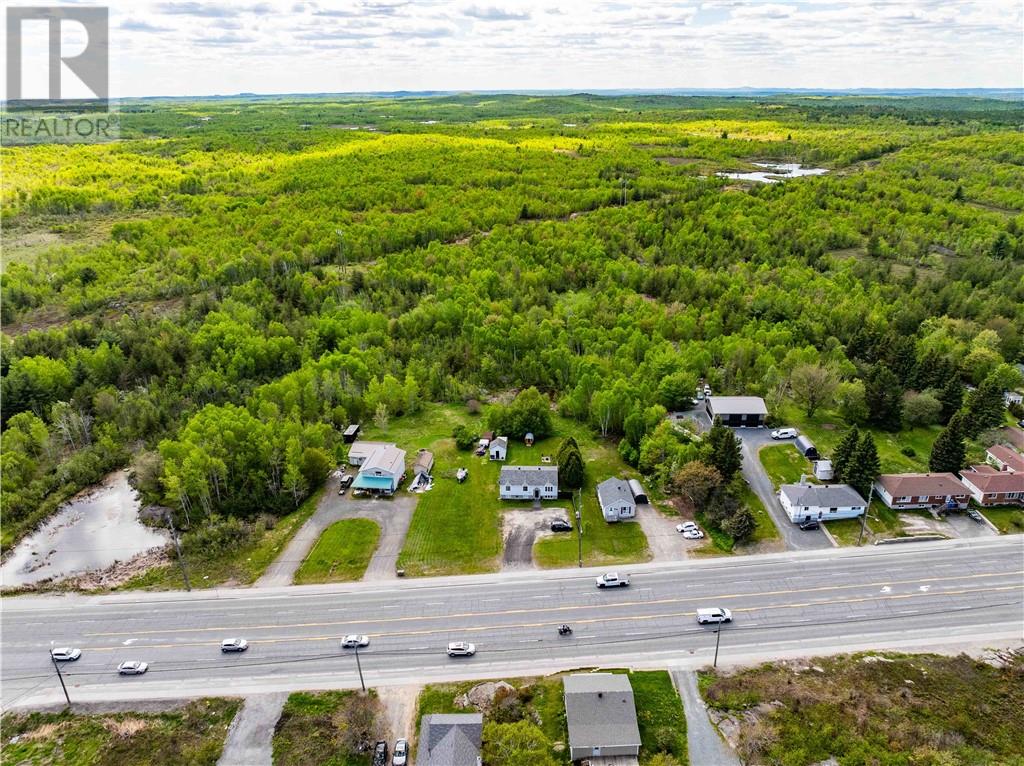 1541 Old Hwy 69 N, Val Caron, Ontario  P3N 1M7 - Photo 24 - 2128048