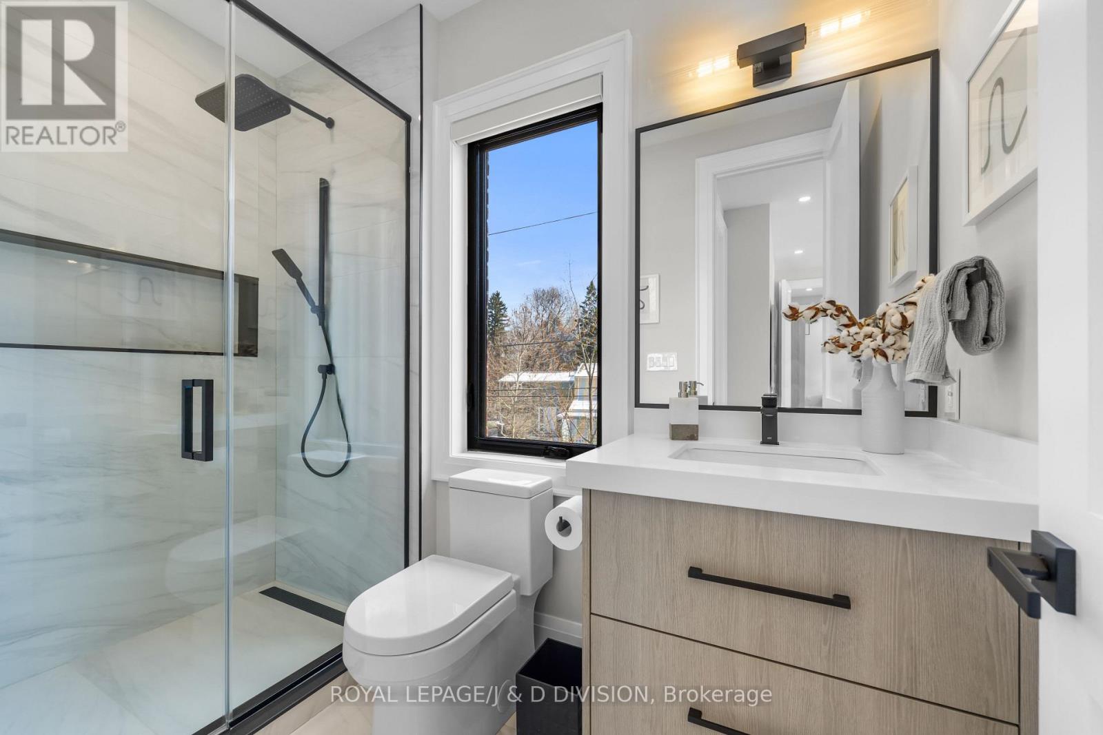 4 Pine Ridge Drive, Toronto, Ontario  M1M 2X3 - Photo 32 - E13230574