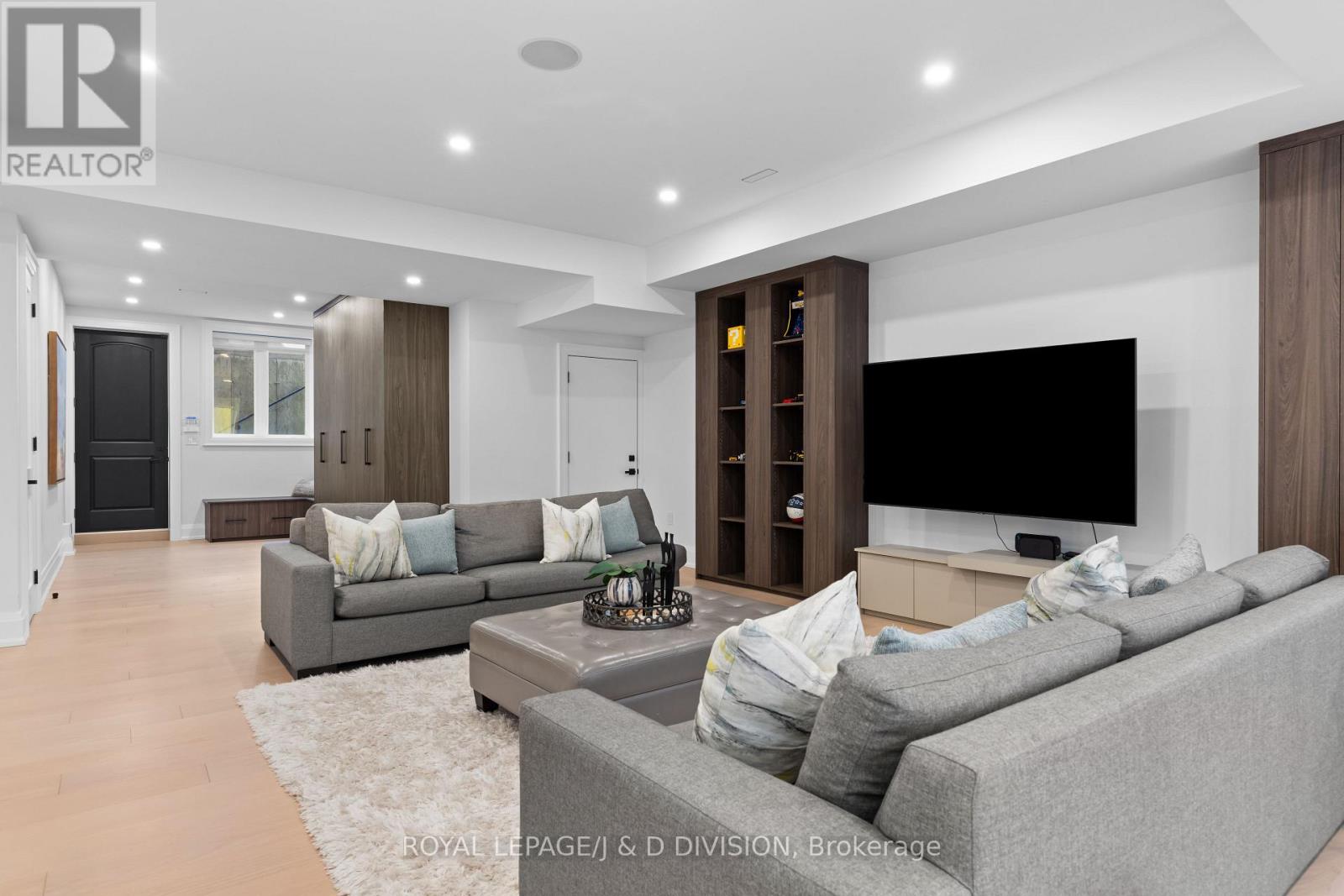4 Pine Ridge Drive, Toronto, Ontario  M1M 2X3 - Photo 40 - E13230574