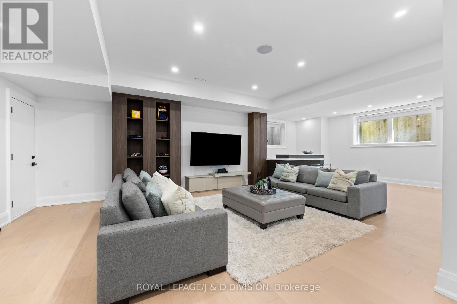4 Pine Ridge Drive, Toronto, Ontario  M1M 2X3 - Photo 41 - E13230574