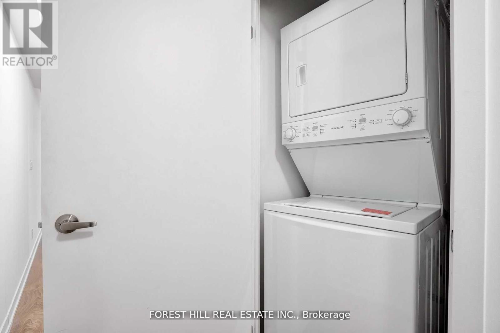 202 - 899 Queen Street E, Toronto, Ontario  M4M 1J4 - Photo 15 - E13230578