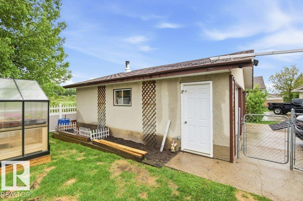 4903 52 St, Bruderheim, Alberta  T0B 0S0 - Photo 46 - E4491326