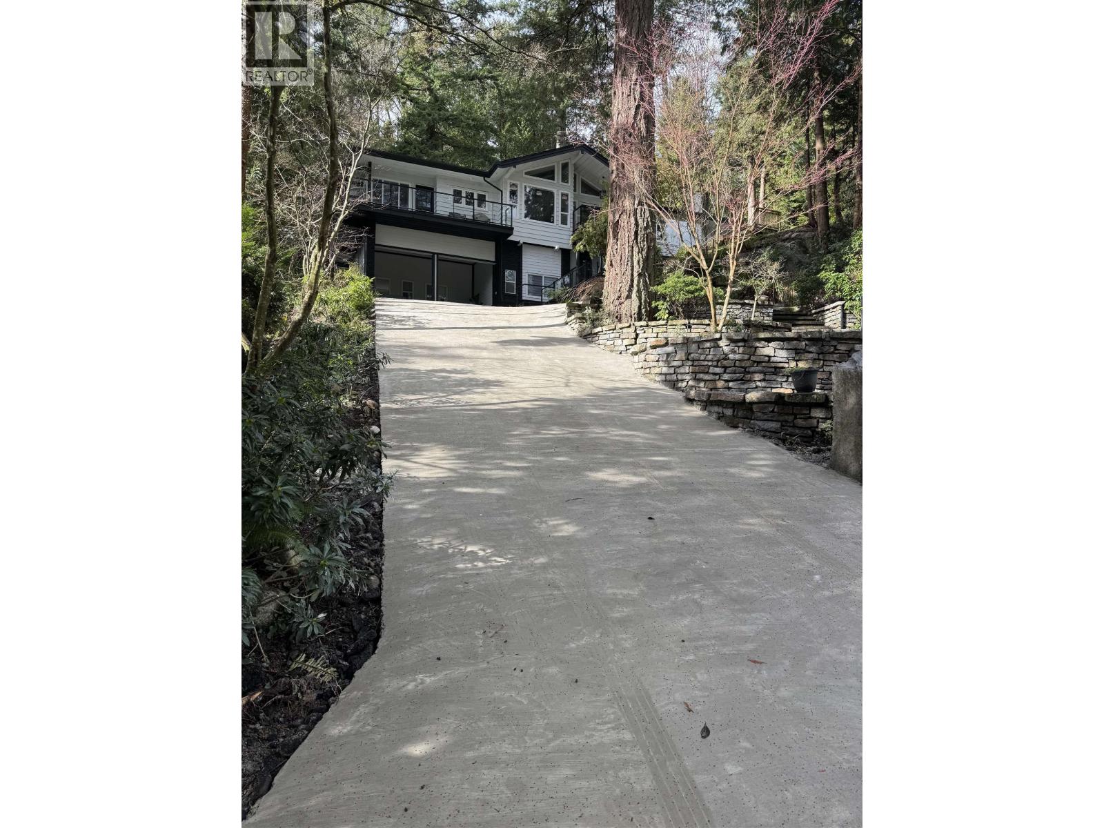 4621 Caulfeild Drive, West Vancouver, British Columbia  V7W 1E9 - Photo 2 - R3131161