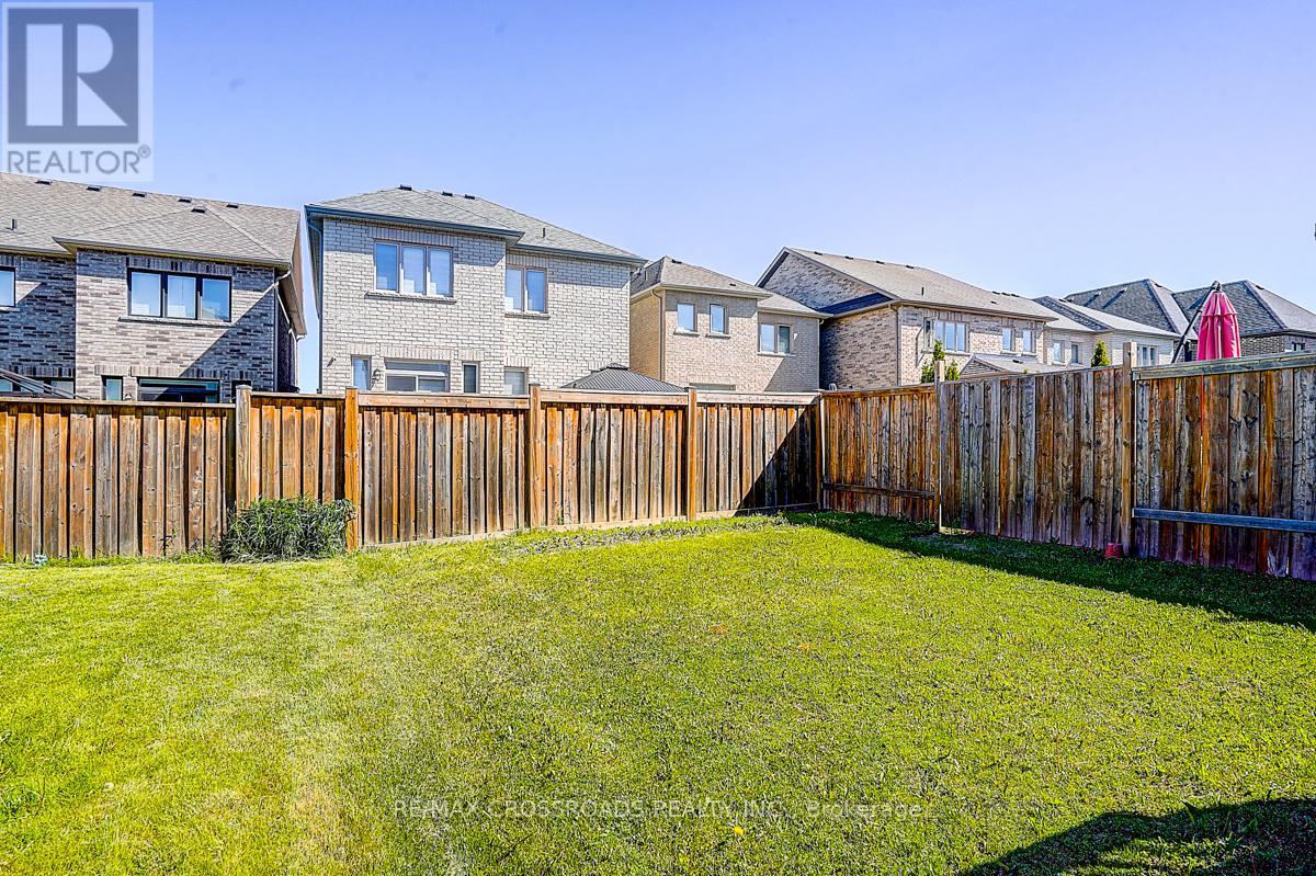 40 Deer Pass Road, East Gwillimbury, Ontario  L9N 0S5 - Photo 49 - N13230506