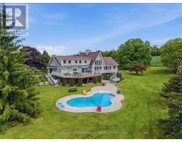 439 OAK LAKE ROAD, Quinte West, Ontario