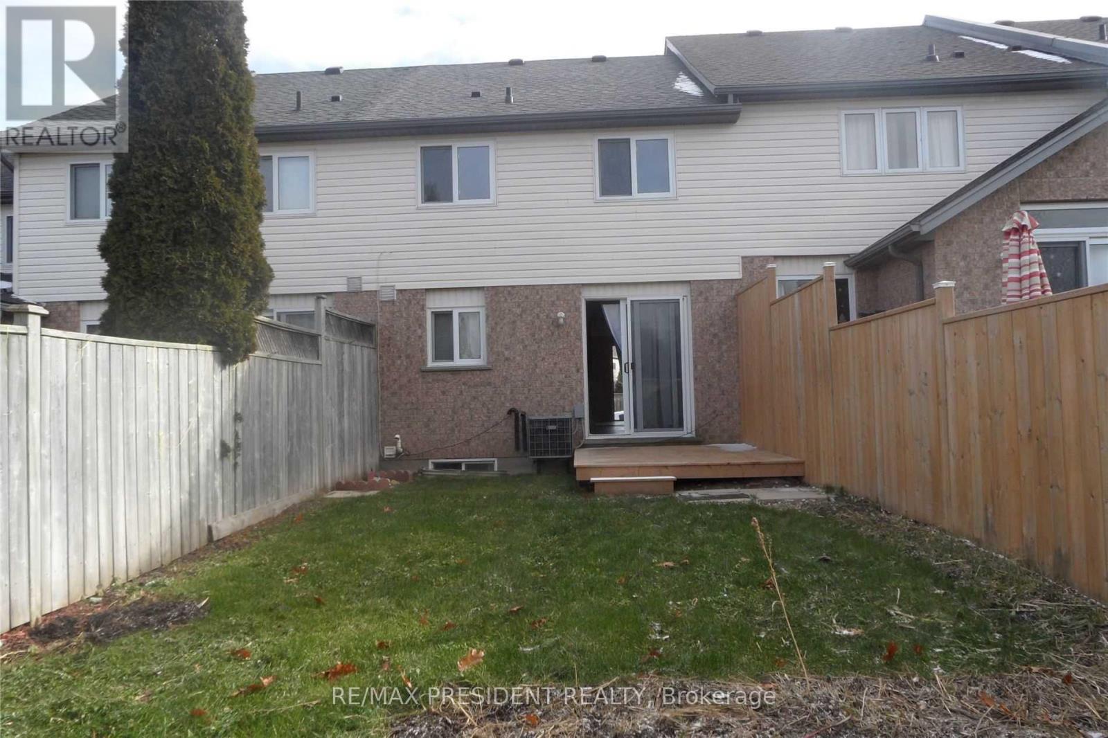 135 Activa Avenue, Kitchener, Ontario  N2E 3T3 - Photo 13 - X13227742