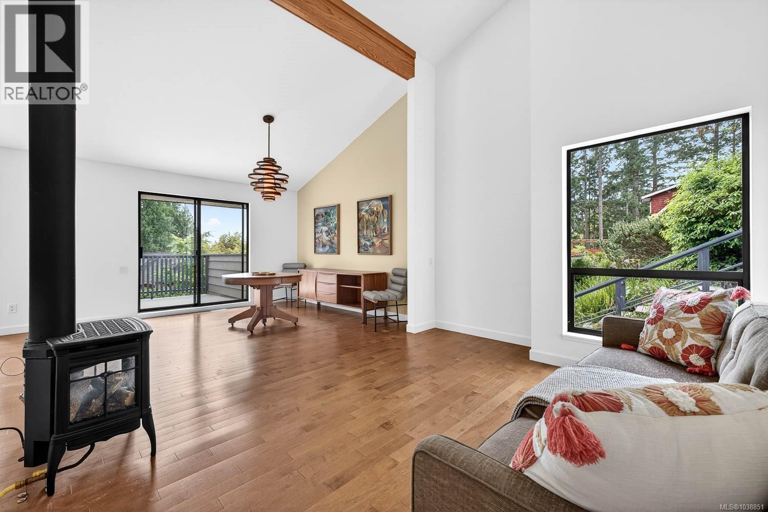 102 Village Terr, Salt Spring, British Columbia  V8K 2X5 - Photo 10 - 1038851