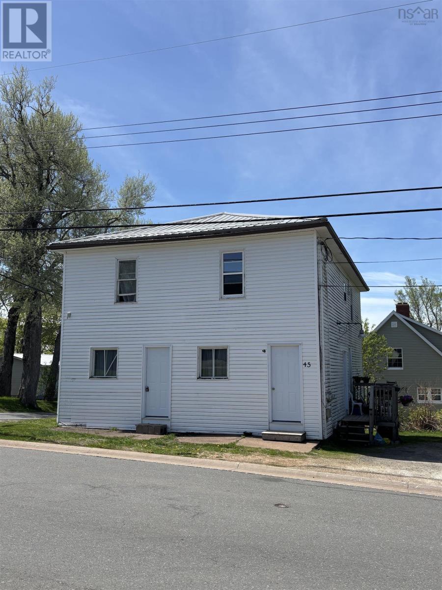 45 Mechanic Street, Springhill, Nova Scotia