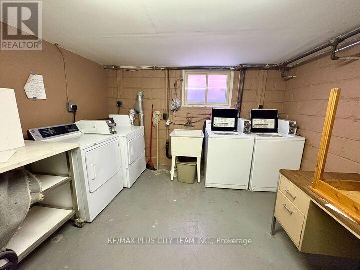 6 - 3835 Bathurst Street, Toronto, Ontario  M3H 3N1 - Photo 9 - C13230498