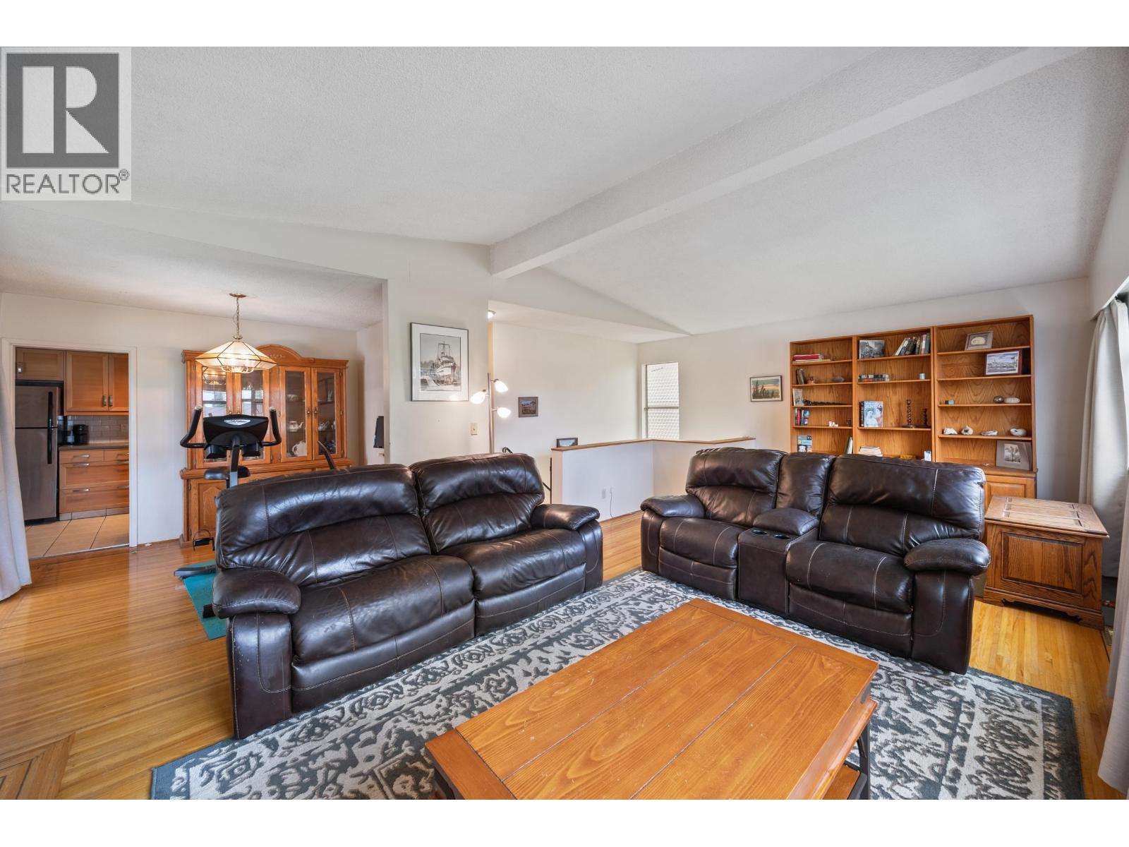 1530 Sherlock Avenue, Burnaby, British Columbia  V5A 2M8 - Photo 9 - R3130891