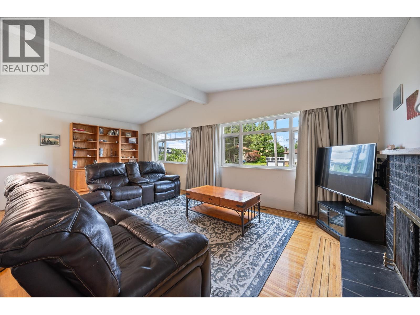 1530 Sherlock Avenue, Burnaby, British Columbia  V5A 2M8 - Photo 10 - R3130891