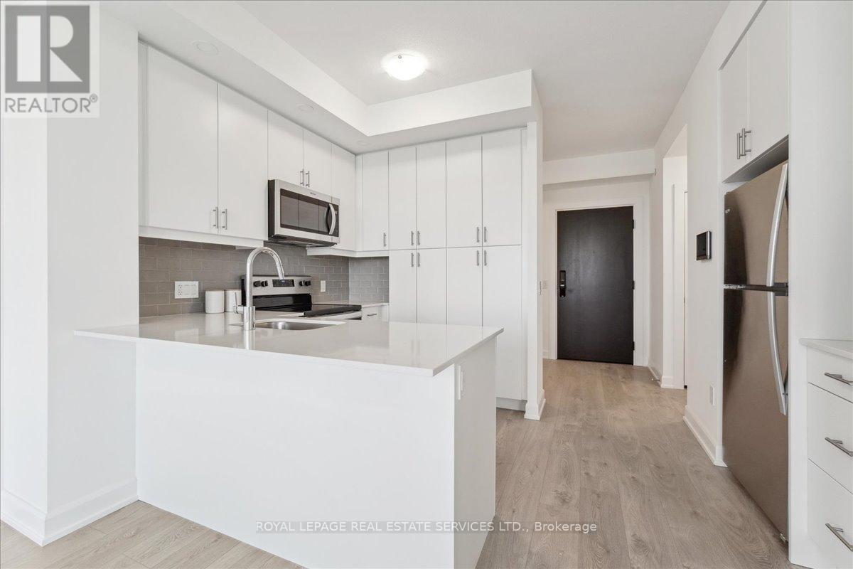1108 - 3220 William Coltson Avenue, Oakville, Ontario  L6H 7X9 - Photo 13 - W13230482