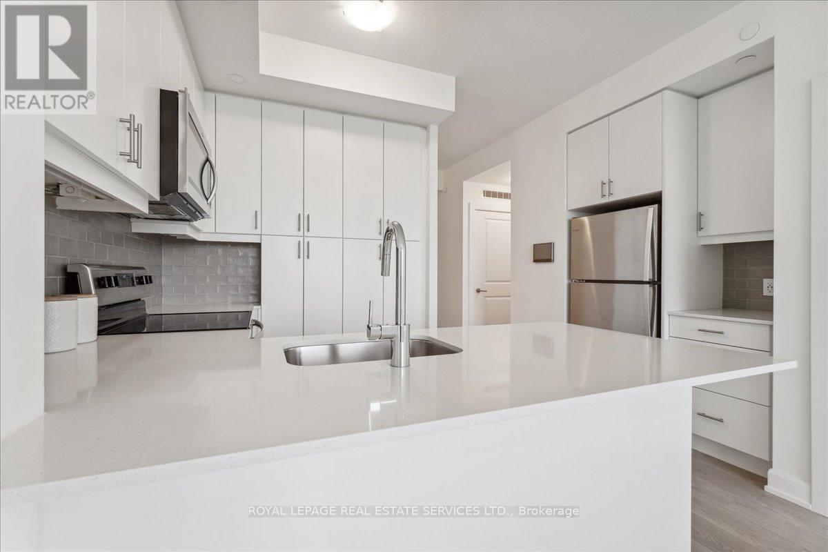 1108 - 3220 William Coltson Avenue, Oakville, Ontario  L6H 7X9 - Photo 15 - W13230482